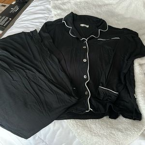 Ugg Ladies Pajamas-Medium